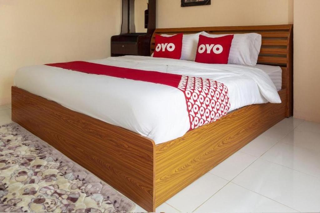 Oyo 75356 Thipsiri Lodge Chiang Mai Ngoại thất bức ảnh