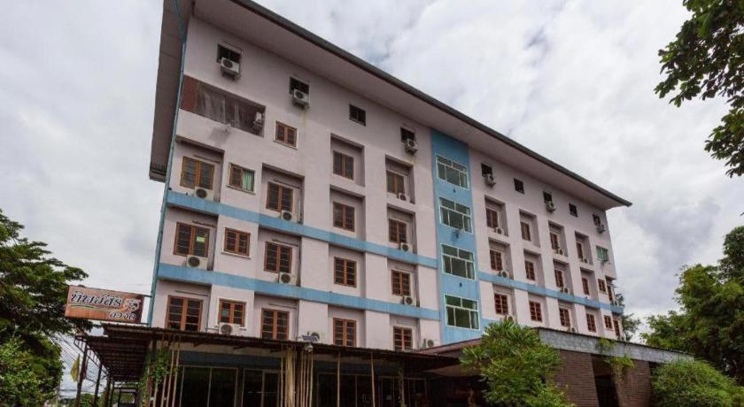 Oyo 75356 Thipsiri Lodge Chiang Mai Ngoại thất bức ảnh
